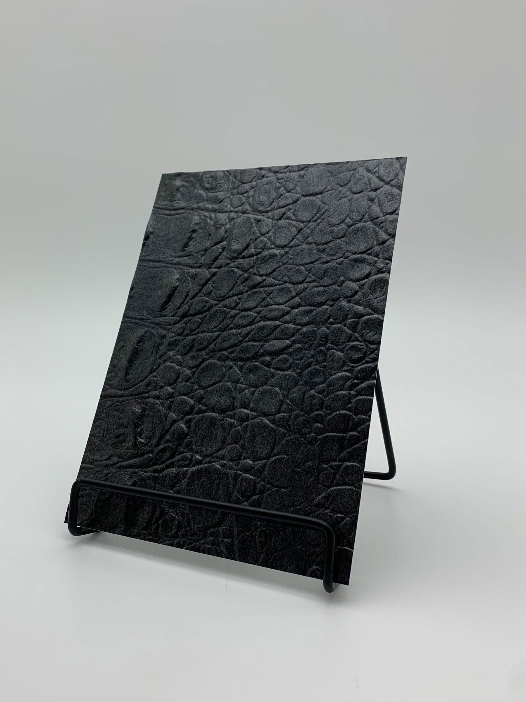 Elements Texture Alligator Iron real material sample - an embossed alligator-skin relief in iron black