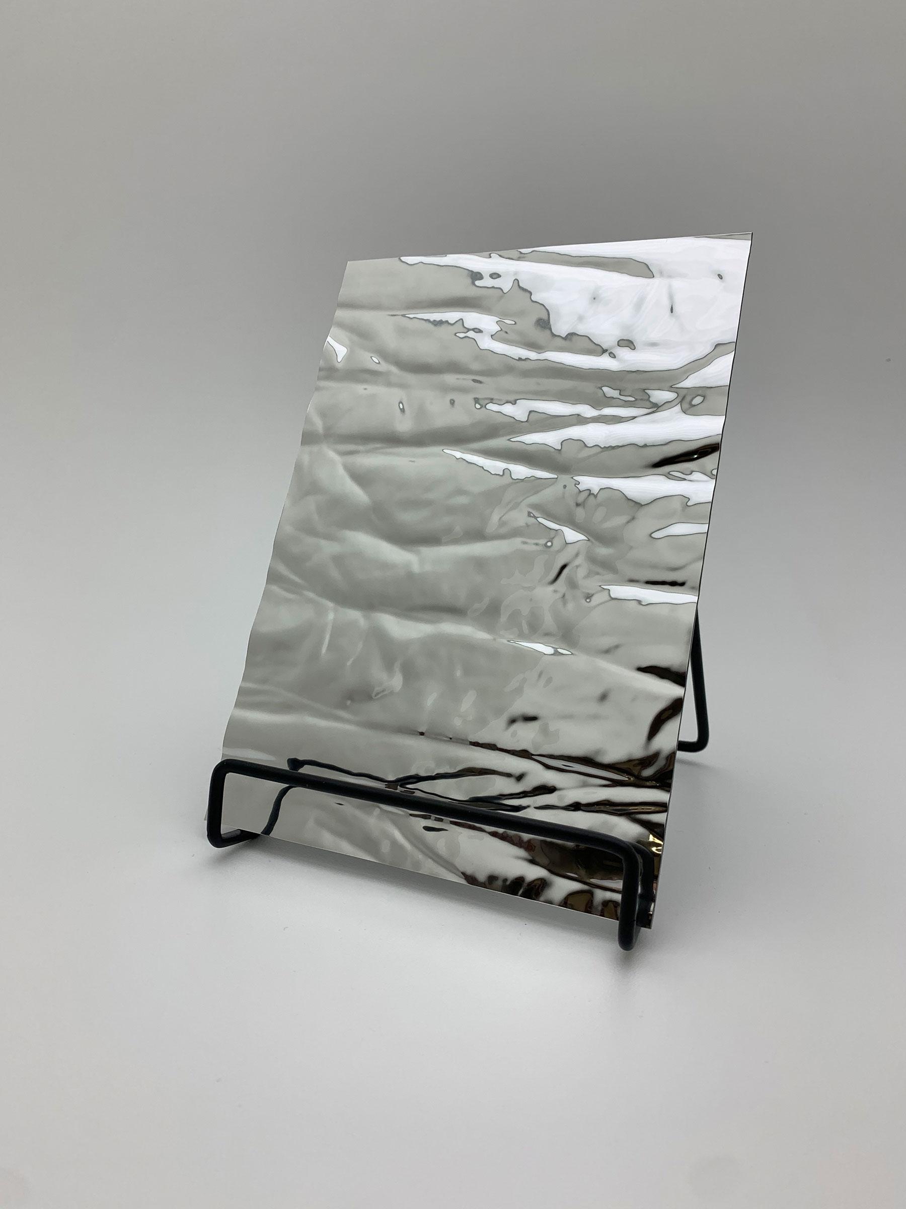 Elements Texture Silver Distortion real material sample - mirror-silver crumpled distortion panel