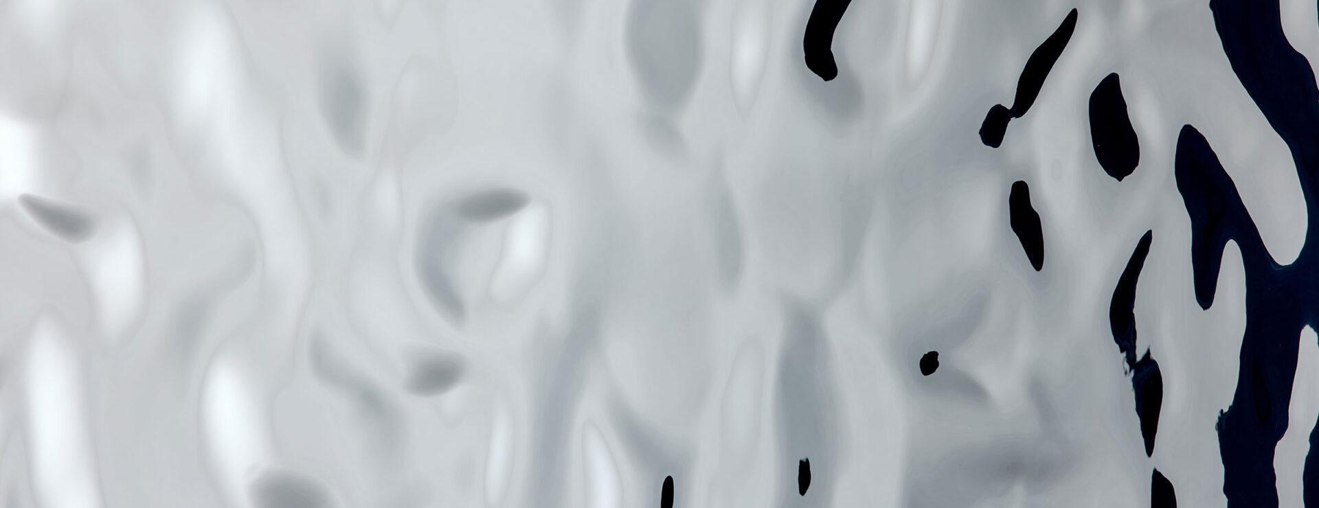 Elements Oceano Silver real material sample - liquid distortion weave laminate